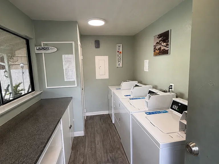 Madison Pines Apartments — Photo 13