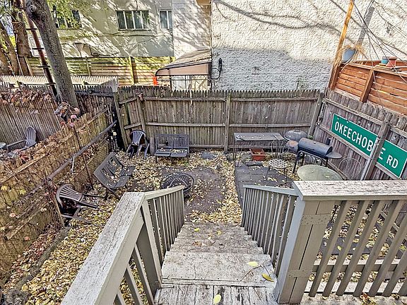 4th image of 674A 6th Ave APT 1