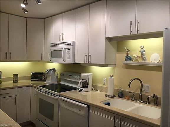 3rd image of 788 Park Shore Dr #38