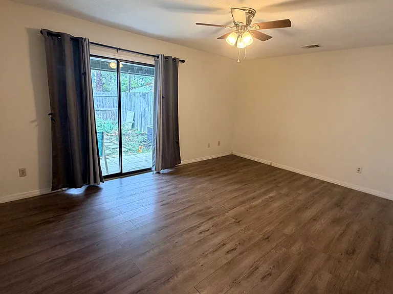 6506 N Lagoon Dr — Photo 12