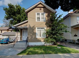 10 S Union St, Aurora, IL 60505