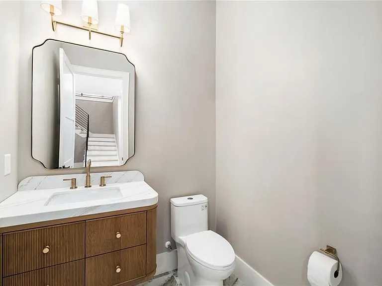 2309 Dinsmore Rd — Photo 34
