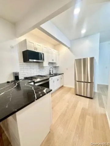 2276 Atlantic Ave — Photo 7