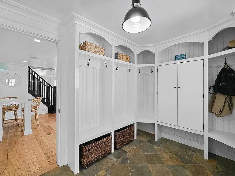 275 Lalley Blvd — Photo 8