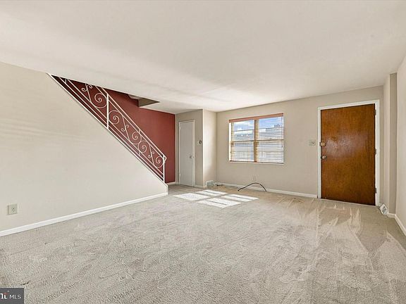 4th image of 1537 N 11th St #A