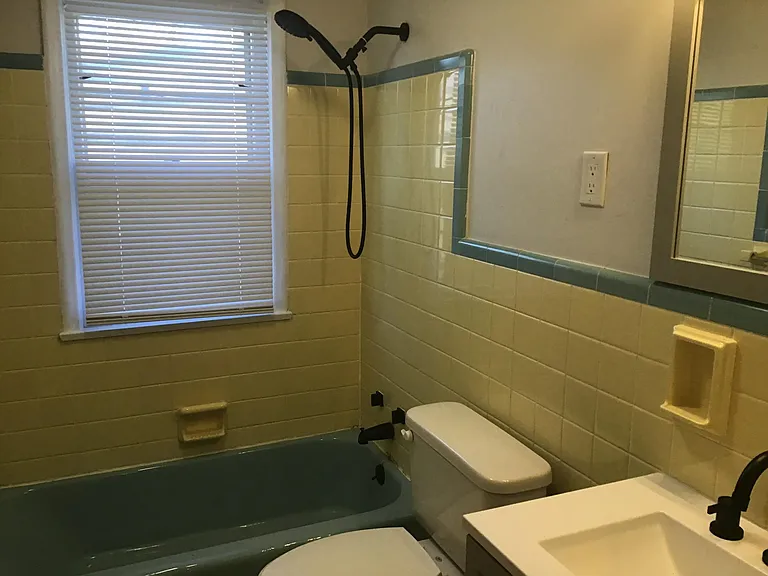 5721 Lafayette Ave — Photo 10