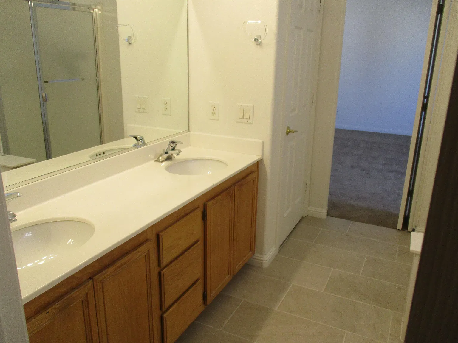 Gilded Crown Ct - 1 — Photo 3