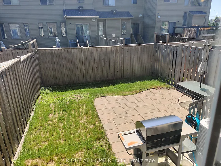 1602 Westhall Way — Photo 17