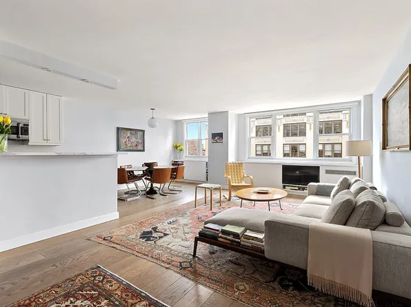 77 7th Ave #12LM, New York, NY 10011