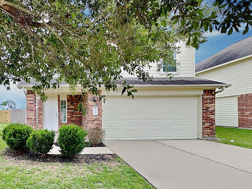 1st image of 19115 Sandelford Dr