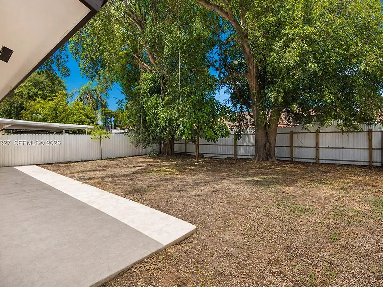 10088 SW 143rd Ct — Photo 17