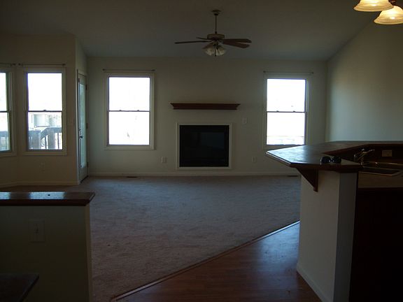 2nd image of 643 Tallgrass Dr