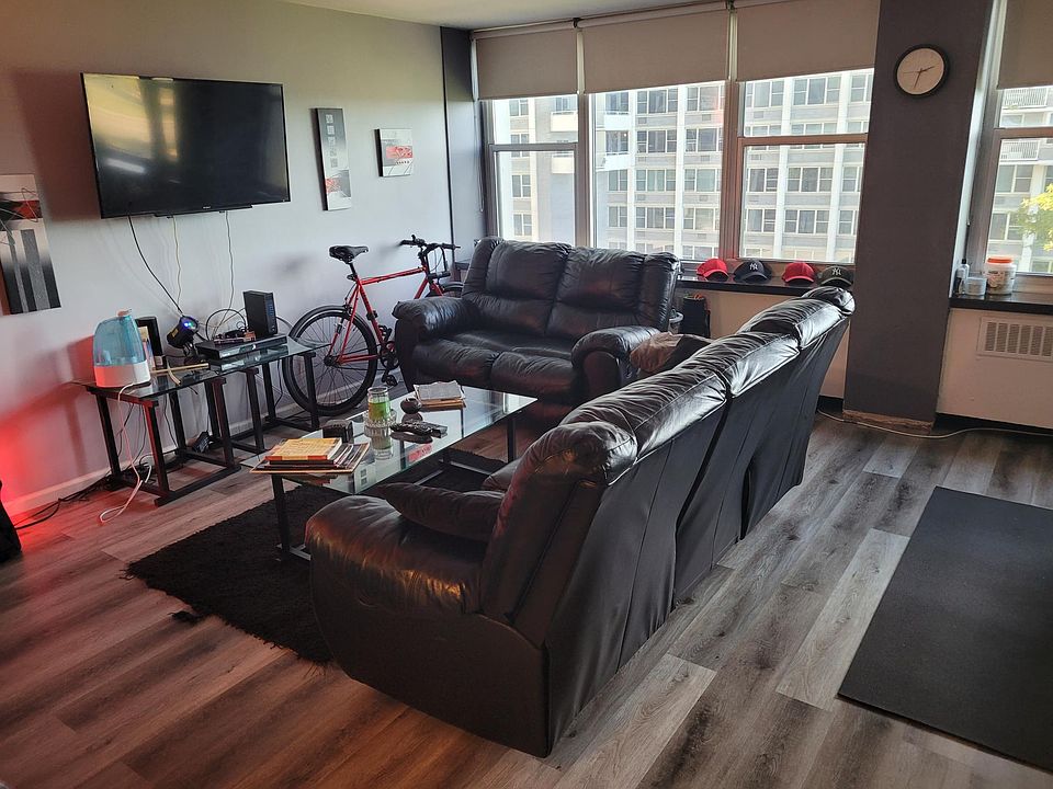 1st image of 4250 N Marine Dr APT 605