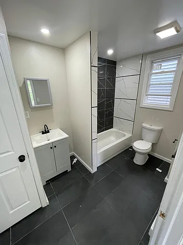 219 Chadwick Ave #2B Photo 1