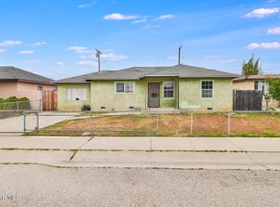 465 E Juniper St, Oxnard, CA 93033
