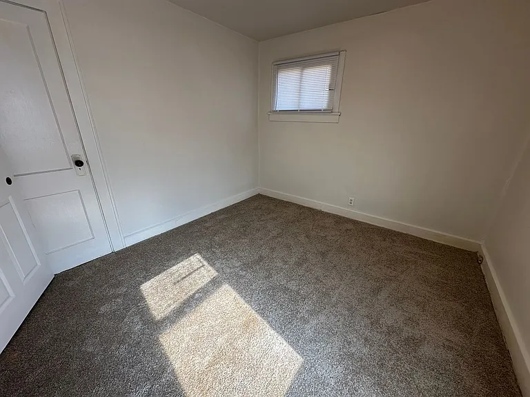419 S Arlington Ave — Photo 12
