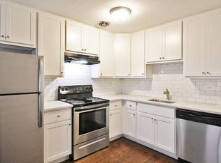 633 S Maple Ave #5B, Oak Park, IL 60304