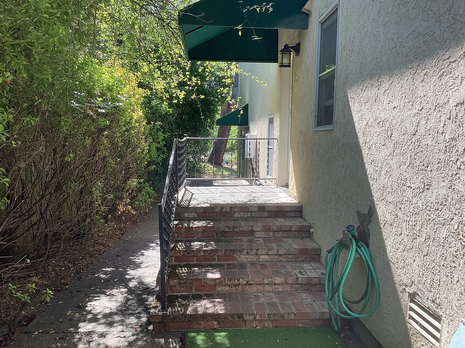 Michael Way, Calistoga — Photo 2