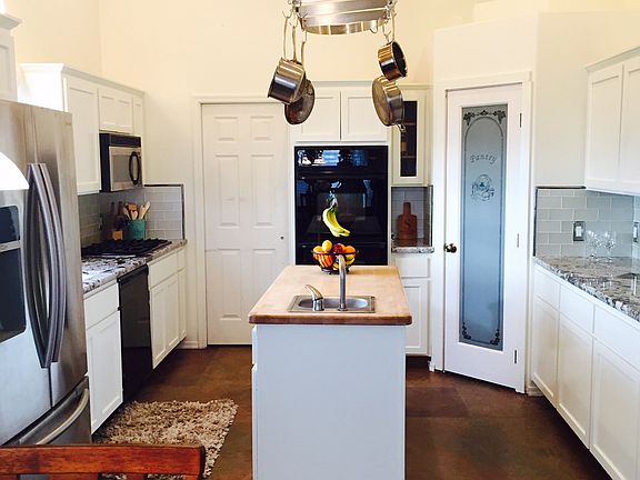Granite counters in kitchen