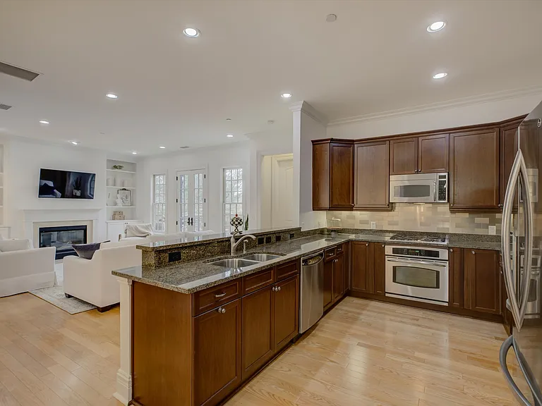 3278 Park Rd — Photo 20