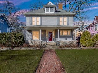 727 S Chicago Ave, Kankakee, IL 60901