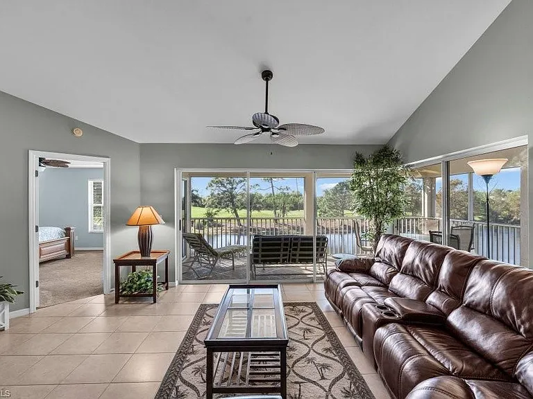8251 Grand Palm Dr #3 — Photo 23