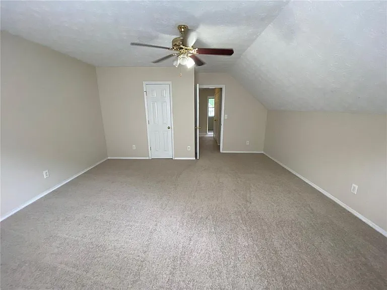 1325 Old Victorian Ct — Photo 16
