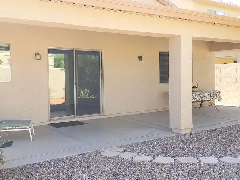 44210 W Lindgren Dr — Photo 4