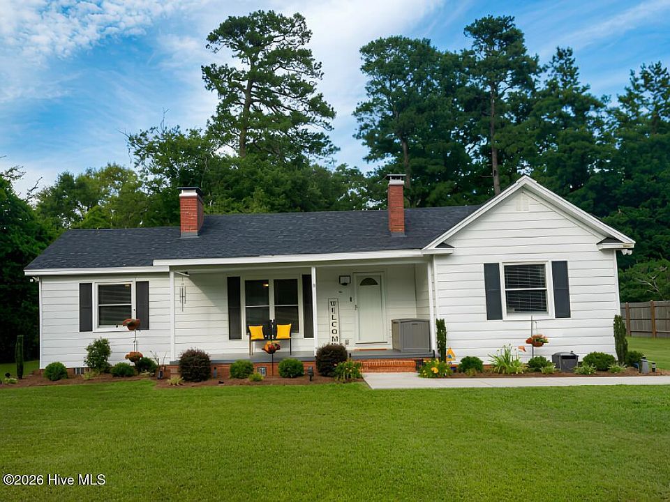 1st image of 116 Forest Drive