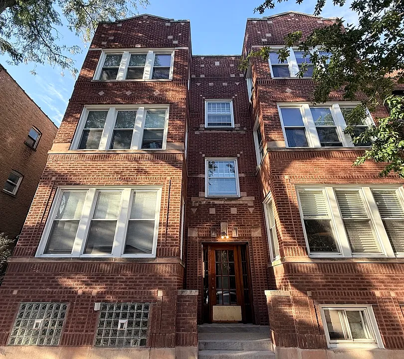 1470 W Winnemac Ave #3W