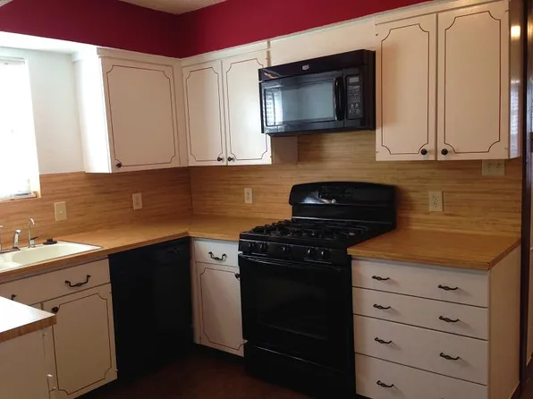 2118 Avenue S, Huntsville, TX 77340