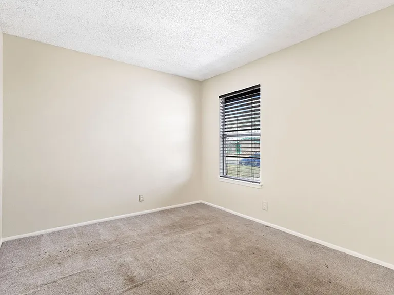 4718 Casa Oro St — Photo 12
