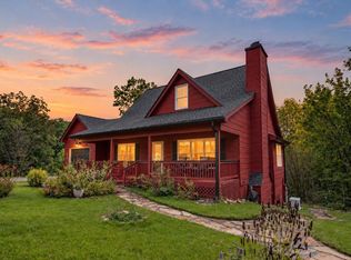 132 New Berry St, Ellijay, GA 30540