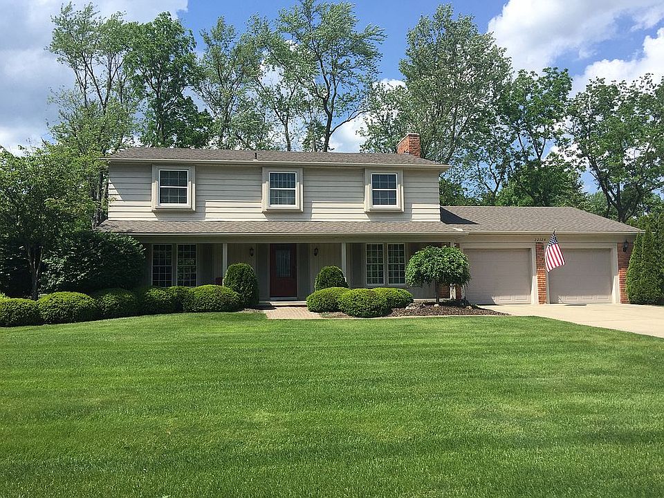 1st image of 22124 Camelot Ct