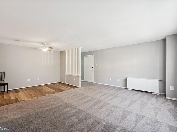 5th image of 4403 Romlon St APT 201