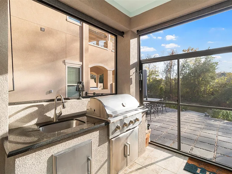 114 La Vie Dr — Photo 16
