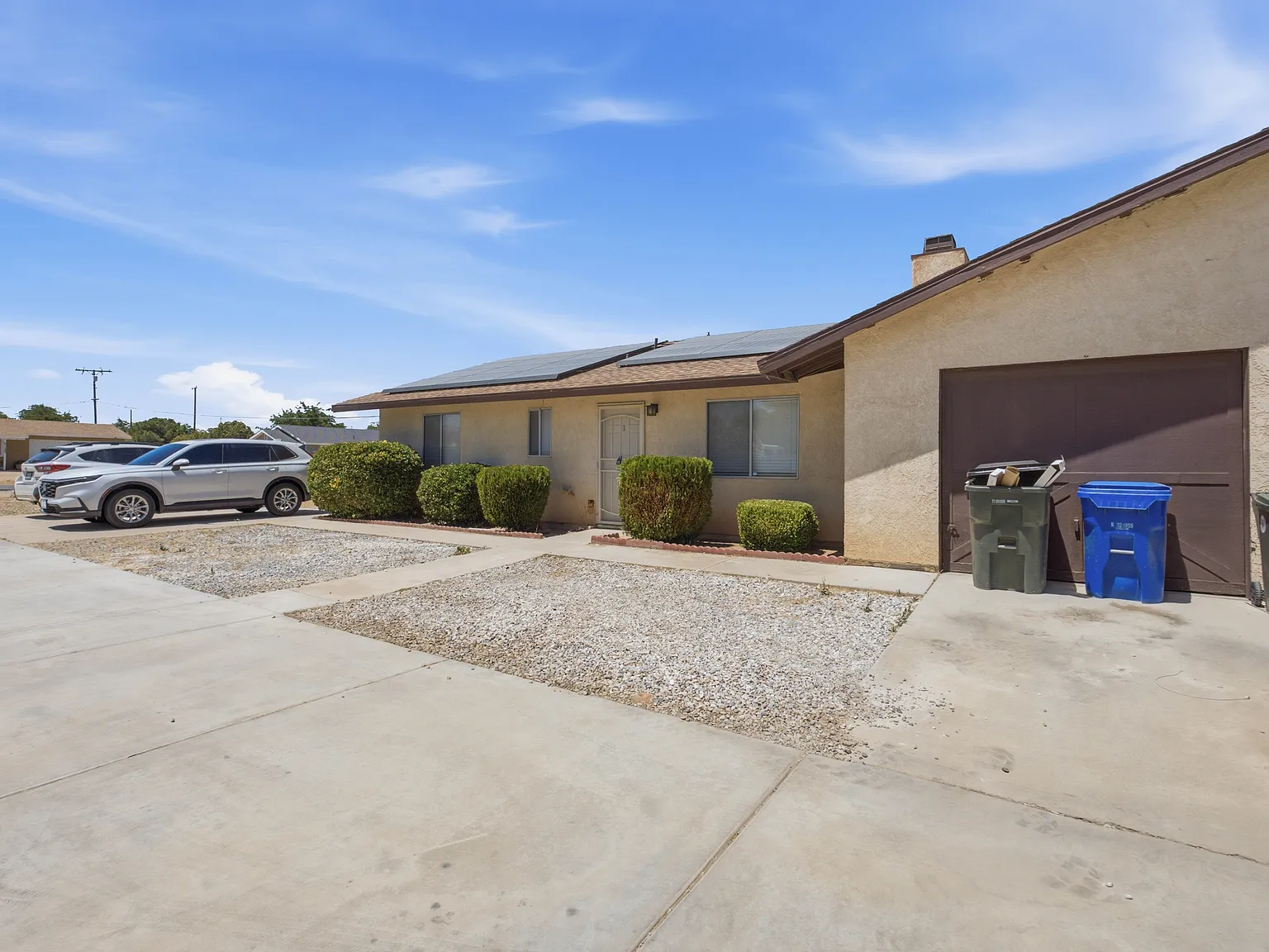 2 bed, 1000 sqft, $1,850 — Photo 3