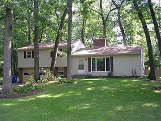 1st image of 1587 Oak Dr