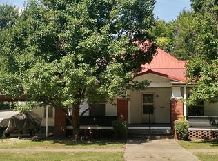 1005 Grand St, Lamar, MO 64759