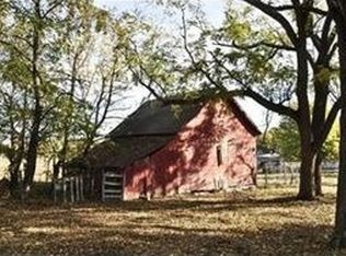 16426 Leavenworth Rd, Basehor, KS 66007