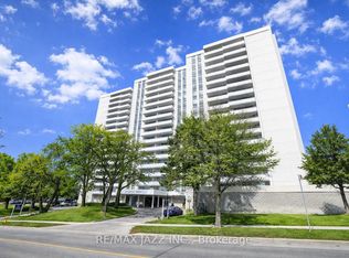 10 Parkway Forest Dr #1008, Toronto, ON M2J1L3