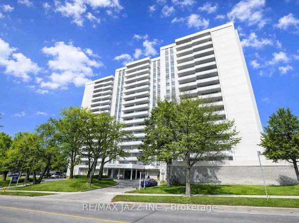 10 Parkway Forest Dr #1008, Toronto, ON M2J 1L3