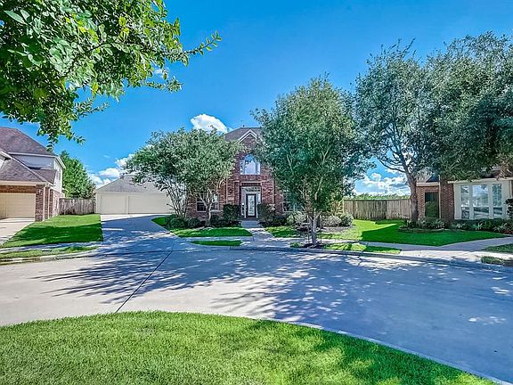 3rd image of 21119 White River Ct