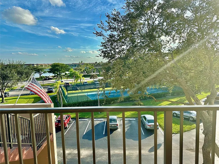 13255 SW 9th Ct #402G — Photo 13