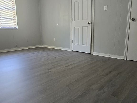 2nd image of 306 Park Ave W APT B15