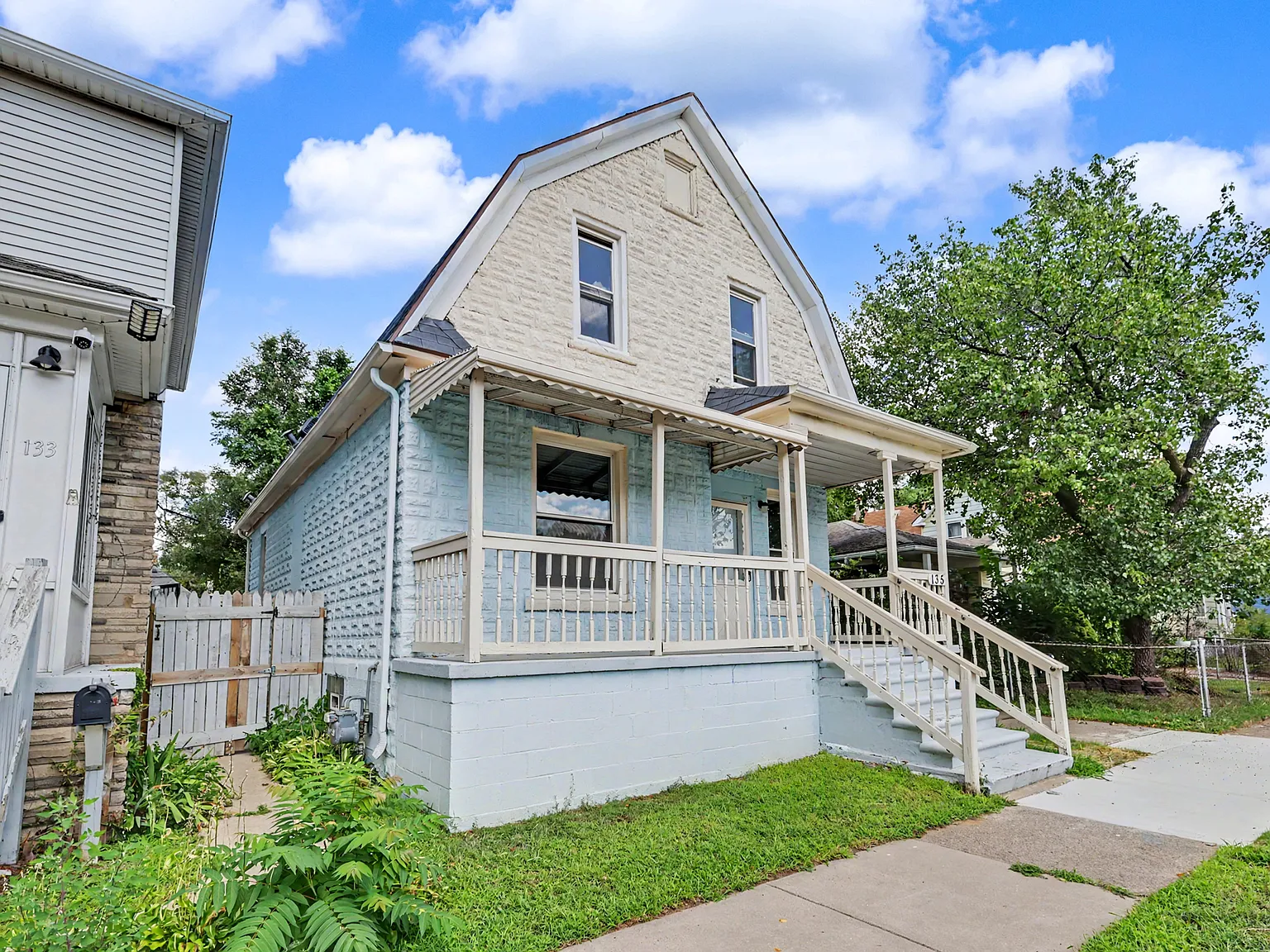 4 bed, 2260 sqft, $1,800 — Photo 1