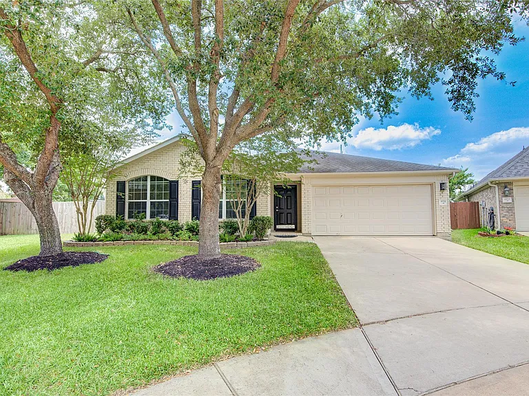 4931 Lake Catherine Ct — Photo 3
