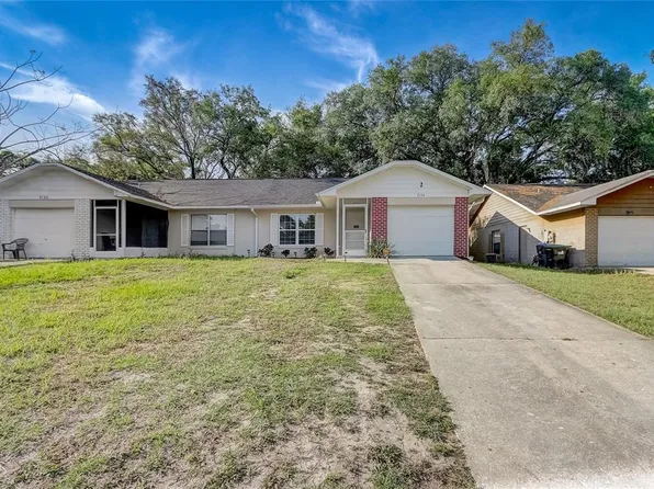 7134 Blue Earth Ct, Orlando, FL 32818