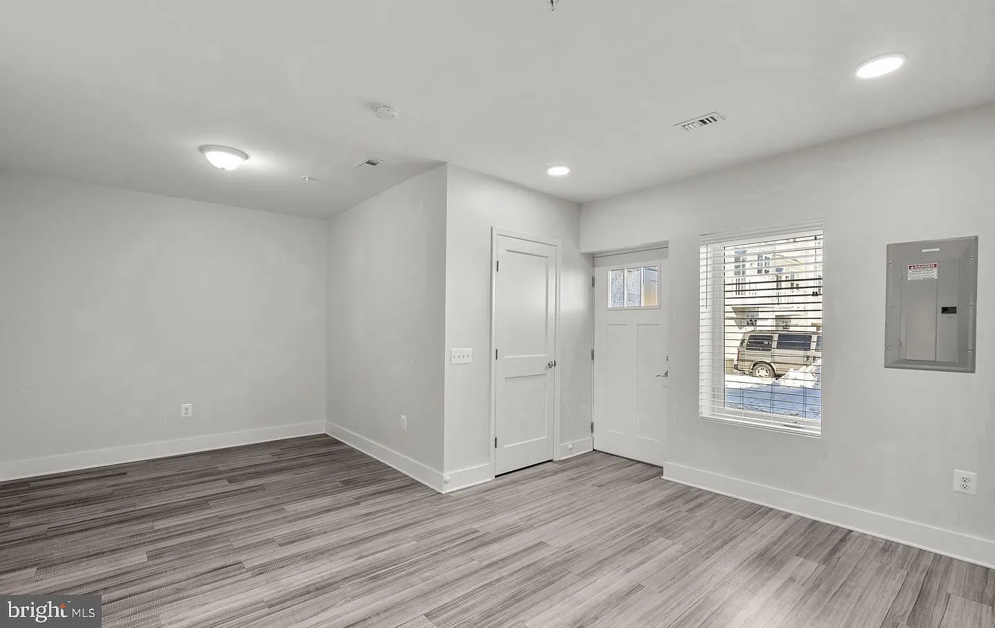 19520 Village Walk Dr — Photo 3
