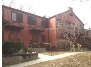 55 Courtland Dr #55, Groton, CT 06340